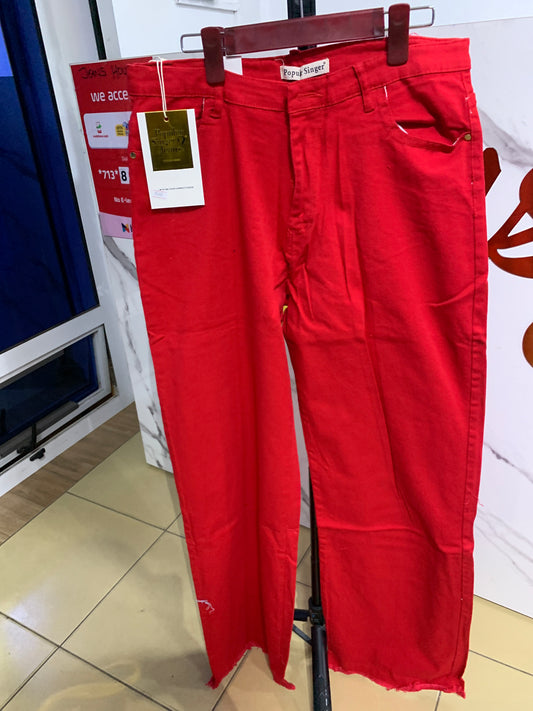 B5602 red jeans